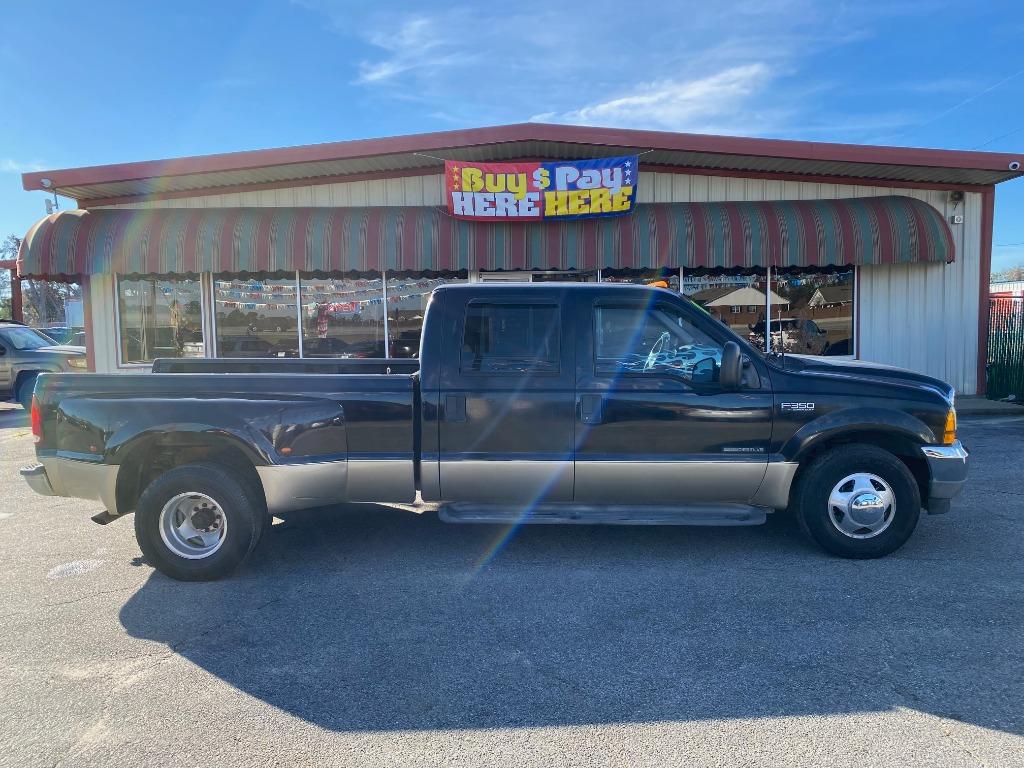 2001 Ford F-350 Super Duty XLT's photo