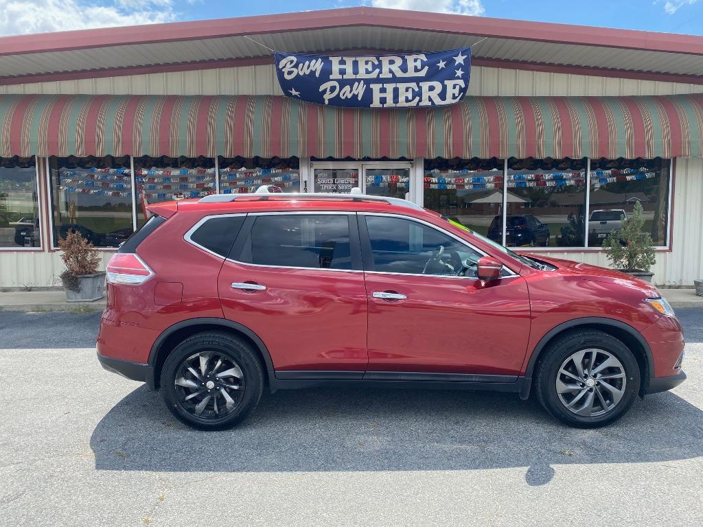 2014 Nissan Rogue SL's photo