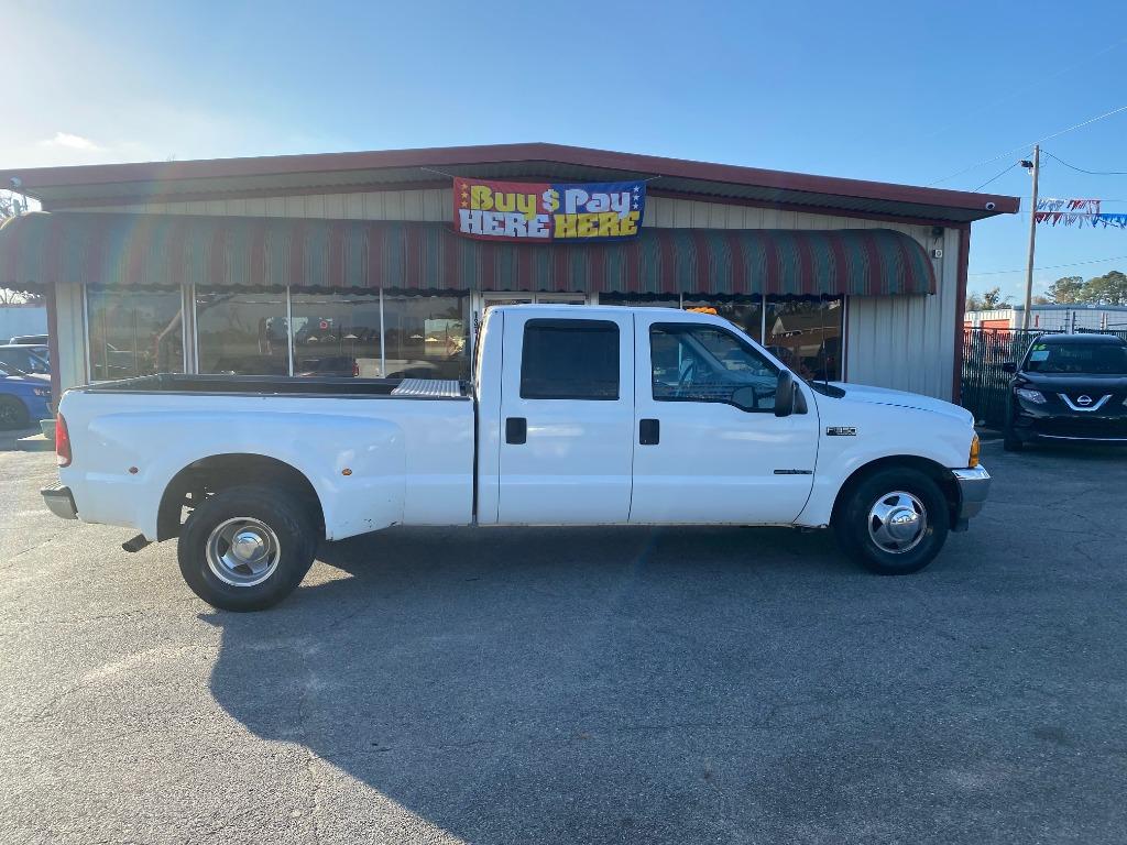2001 Ford F-350 Super Duty XLT's photo
