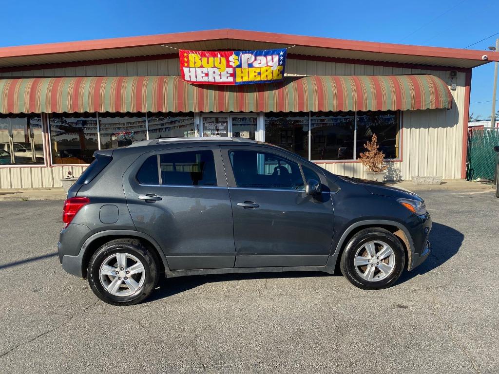 2017 Chevrolet Trax LT's photo