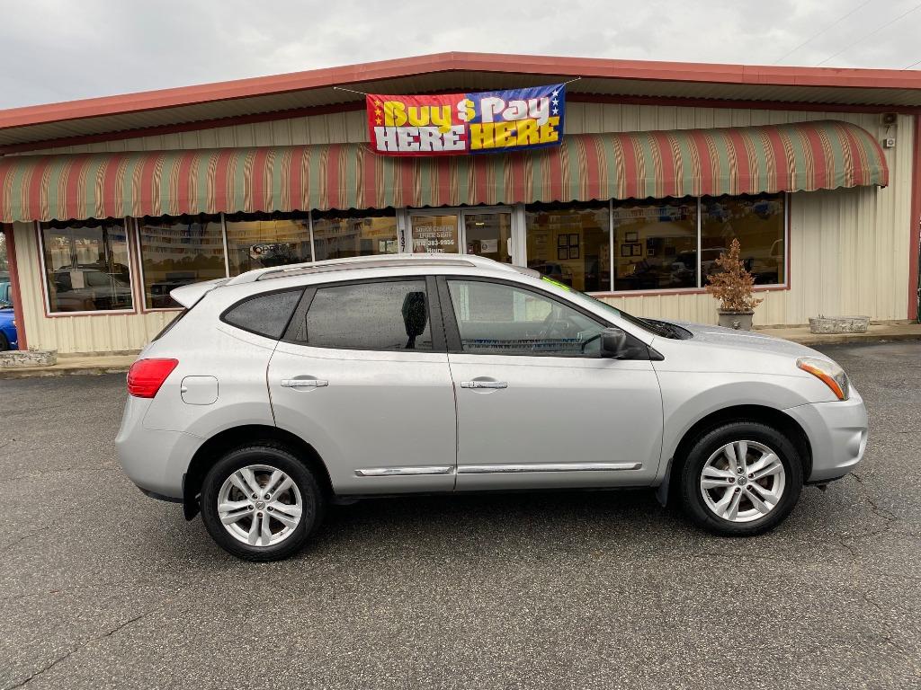 2015 Nissan Rogue Select S's photo