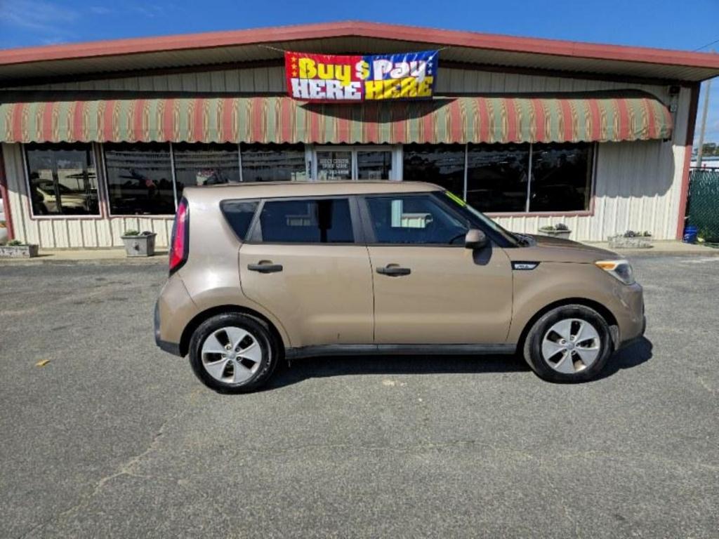 2016 Kia Soul 1.6L Base 5-Door's photo