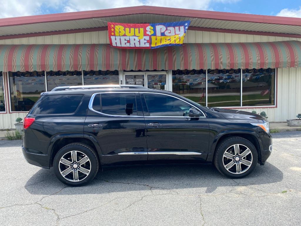 2017 GMC Acadia Denali FWD's photo